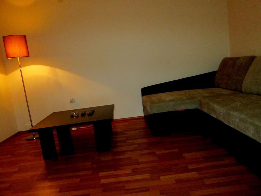 Max Comfort Hotel Kutaisi Phòng bức ảnh